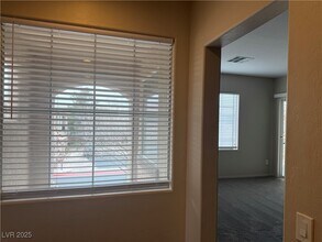 6635 Flaminian Ln in North Las Vegas, NV - Building Photo - Building Photo