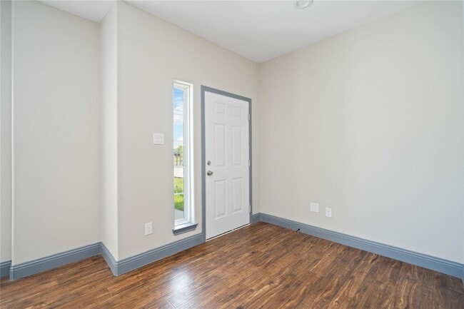 property at 4506 Mayflower St