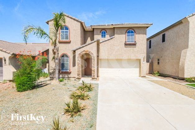 property at 4742 E Meadow Creek Way