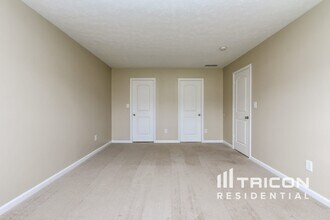 5829 Mosaic Pl in Indianapolis, IN - Building Photo - Building Photo