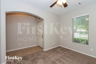 16342 River Wood Ct in Crosby, TX - Foto de edificio - Building Photo