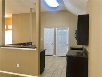 9104 N Green River Dr photo'