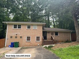1903 Winthrop Dr SE in Atlanta, GA - Building Photo