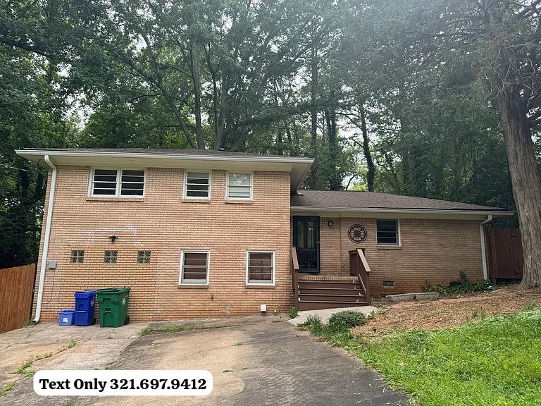 1903 Winthrop Dr SE in Atlanta, GA - Building Photo