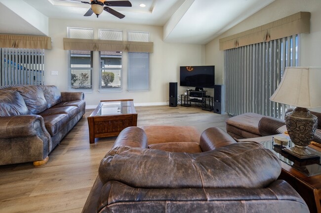 12600 Havasu Lake Rd in Needles, CA - Building Photo - Building Photo