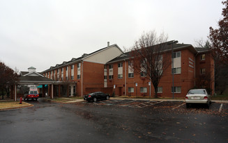 Chillum Oaks Adventist Apartments in Hyattsville, MD - Building Photo
