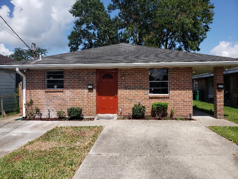 646 Urbandale St in Marrero, LA - Building Photo