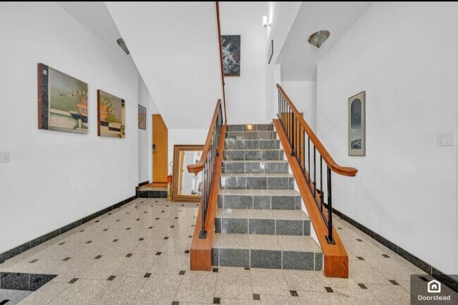 85 States St, Unit Luxurious Castro apartmen in San Francisco, CA - Building Photo - Building Photo