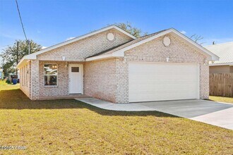 804 Kirklin Ave in Panama City, FL - Building Photo - Building Photo