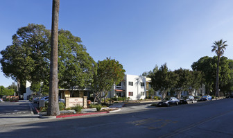 Lenzen Gardens Apartments