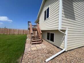 427 Diamond Ridge Blvd in Rapid City, SD - Building Photo - Building Photo