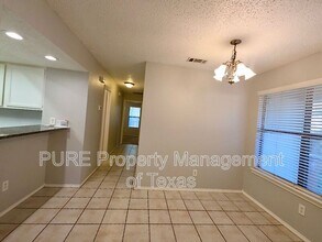 7809 Topawa Cove in Austin, TX - Building Photo - Building Photo