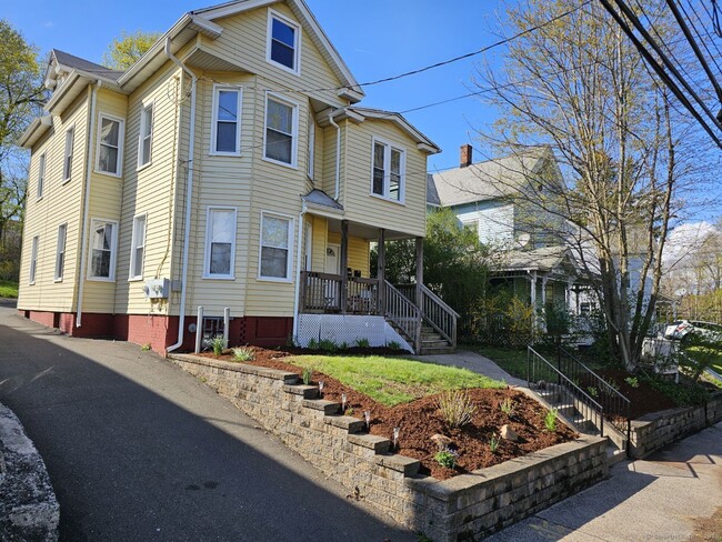 property at 117 Kensington Ave