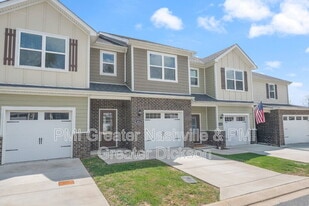 404 Masters Way in Dickson, TN - Building Photo