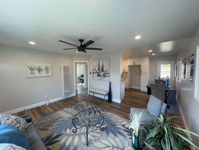 property at 982 Georgia St