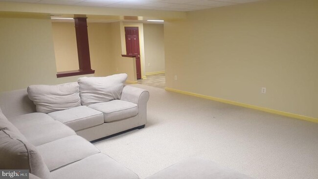 9607 Laurel Oak Dr in Fredericksburg, VA - Building Photo - Building Photo