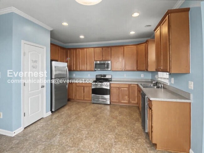 129 Macon Dr in Stafford, VA - Building Photo - Building Photo