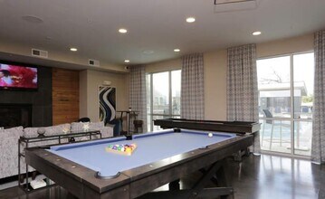 1111 Durham Dr in Houston, TX - Building Photo - Building Photo