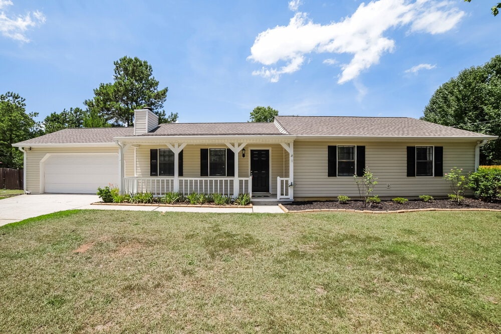2483 Wood Meadows Dr in Marietta, GA - Building Photo