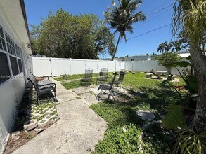 5160 SW 26th Ave in Fort Lauderdale, FL - Building Photo - Building Photo