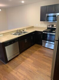 Forrest Landing photo'