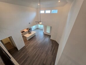 3333 Woodrose Orchard Dr in Pearland, TX - Building Photo - Building Photo