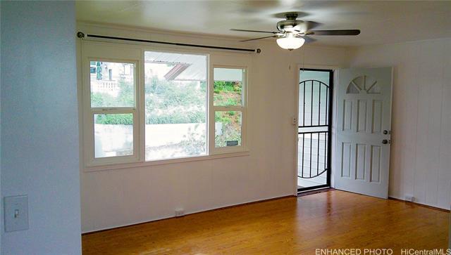 1017 Maluna St in Honolulu, HI - Building Photo - Building Photo