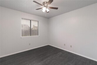 217 Chasmier Way in Fort Worth, TX - Building Photo - Building Photo