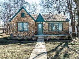 1604 S S St in Fort Smith, AR - Building Photo