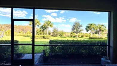 19641 The Pl Blvd in Estero, FL - Building Photo - Building Photo