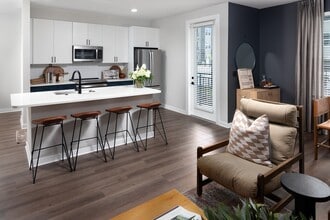 Milo in Raleigh, NC - Foto de edificio - Interior Photo