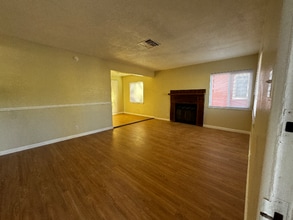 1571 Sheridan Rd in San Bernardino, CA - Foto de edificio - Building Photo