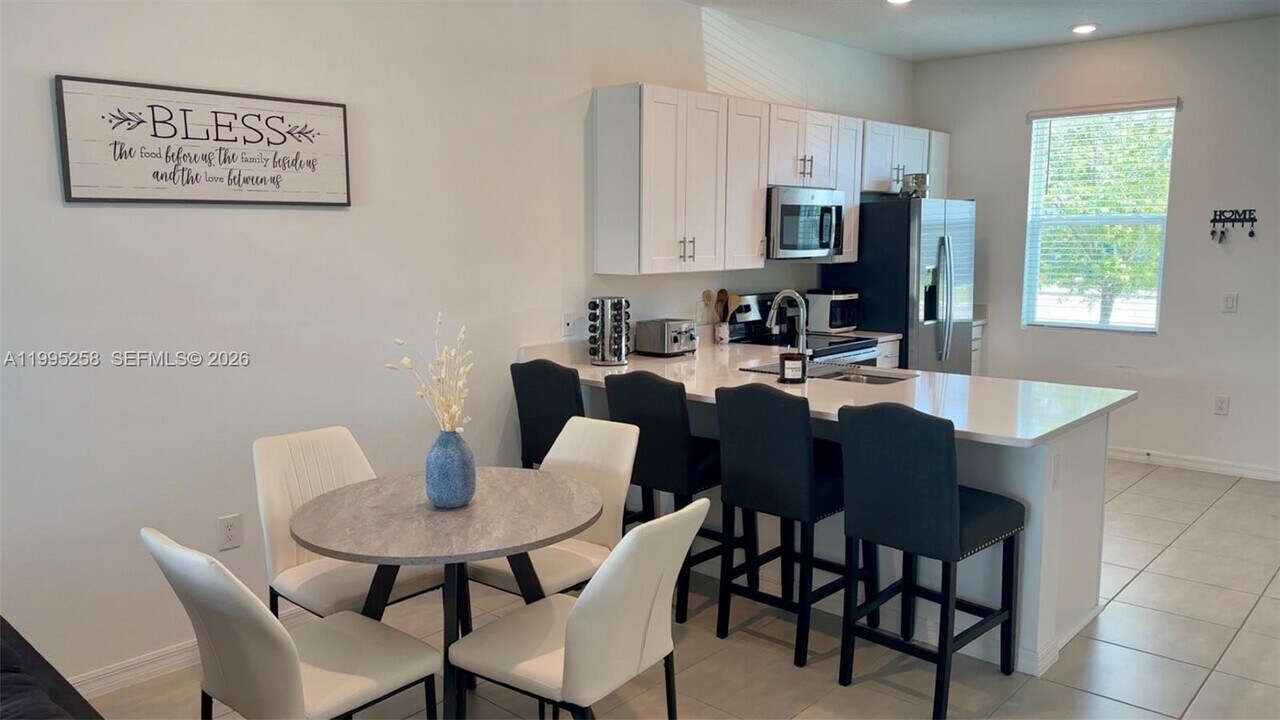 3381 Composition St in Kissimmee, FL - Building Photo