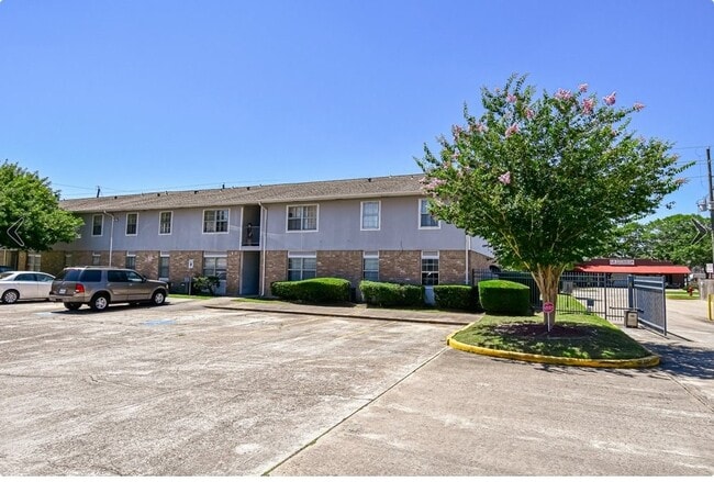 property at 5360 E 5th St