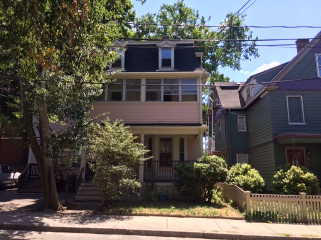 12 Claremon St, Unit 1 in Somerville, MA - Foto de edificio