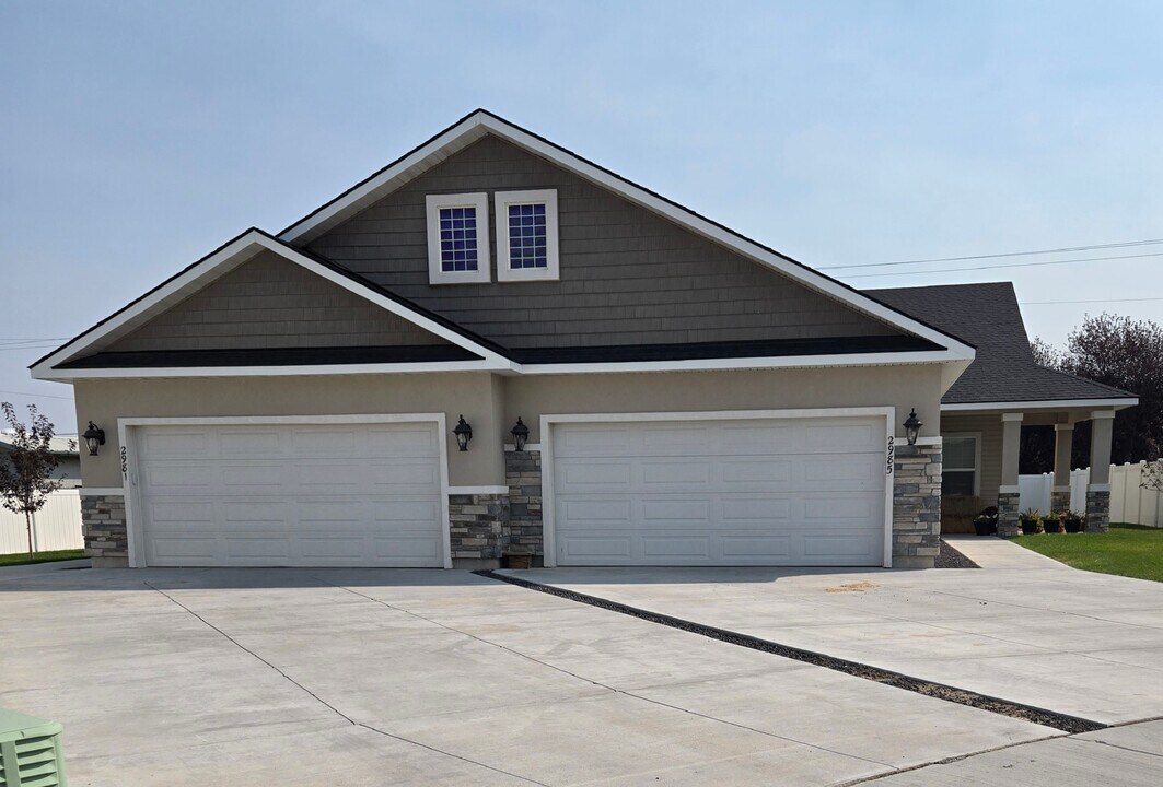 2981 Lisa Ct in Twin Falls, ID - Building Photo