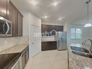 12528 Ballentrae Forest Dr in Riverview, FL - Foto de edificio - Building Photo