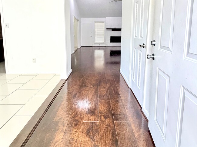 4214 Lost Lake Ln in Spring, TX - Building Photo - Building Photo