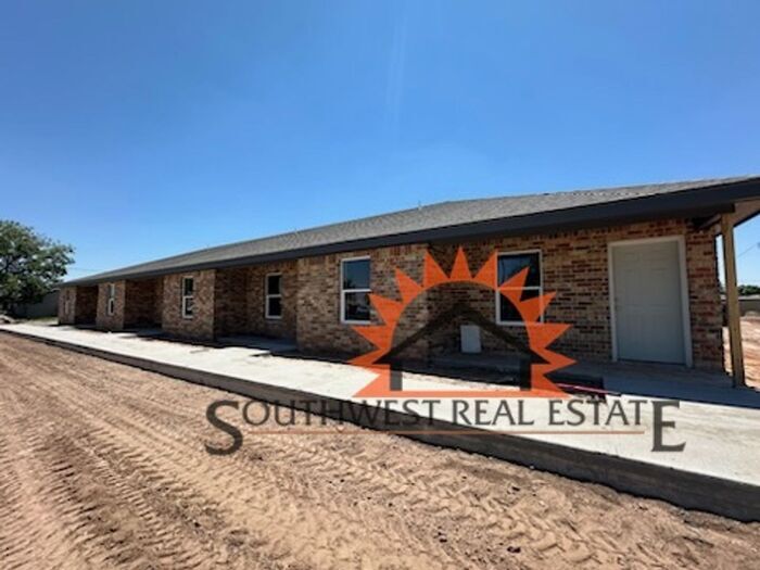 1504 S Avenue G in Portales, NM - Building Photo