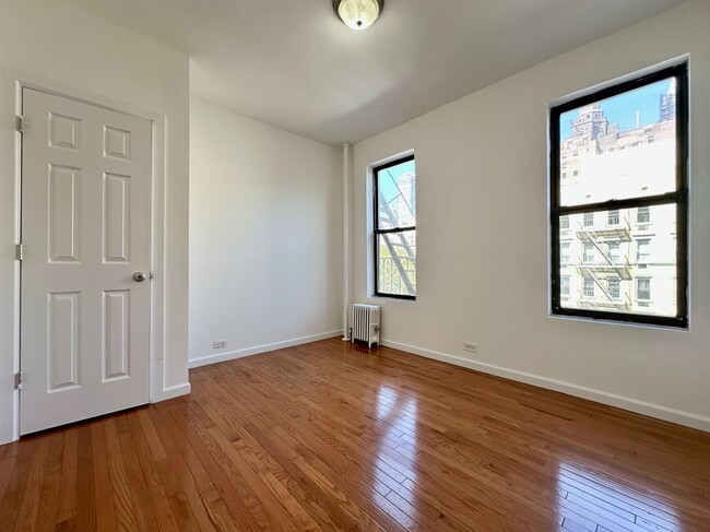 1270 First Avenue in New York, NY - Building Photo - Building Photo