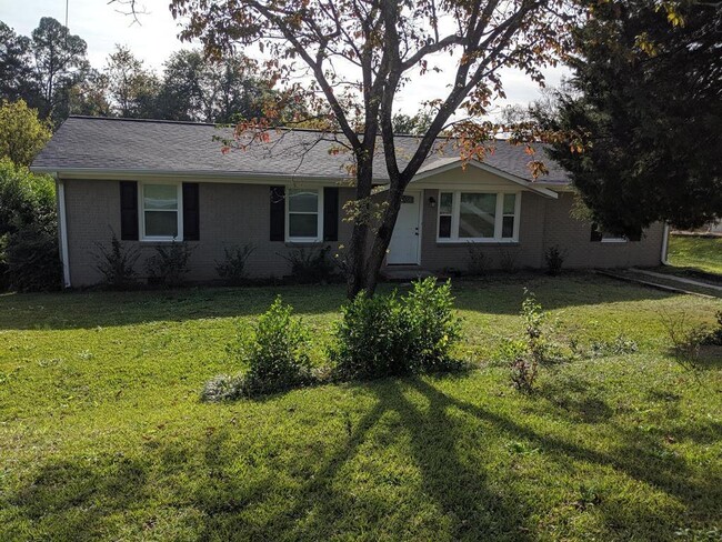 property at 1427 Waccamaw Dr