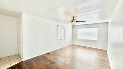 4908 Lake Park Ct in Fallbrook, CA - Building Photo - Building Photo