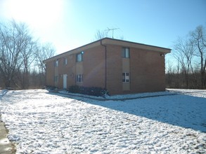 Multi-Building Apartments in West Bend, WI - Building Photo - Building Photo