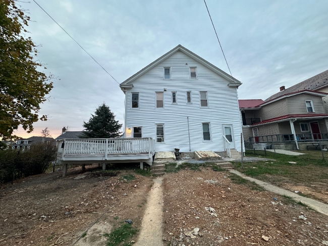 381-383-383 S 3rd St in Lehighton, PA - Building Photo - Building Photo