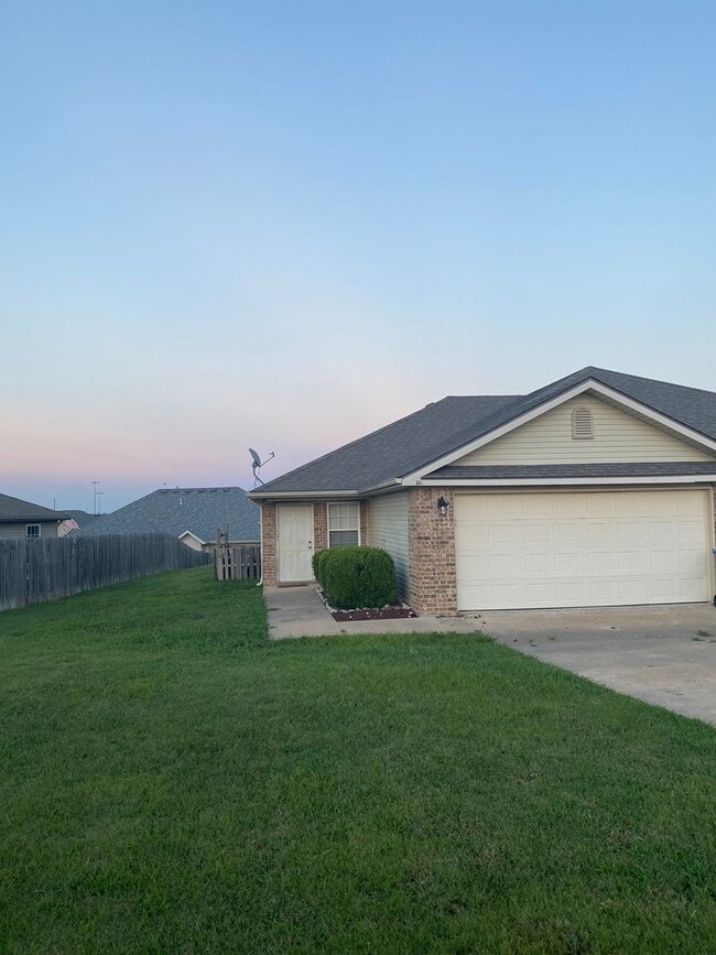 161 Proverbs Ct in Forsyth, MO - Building Photo - Building Photo