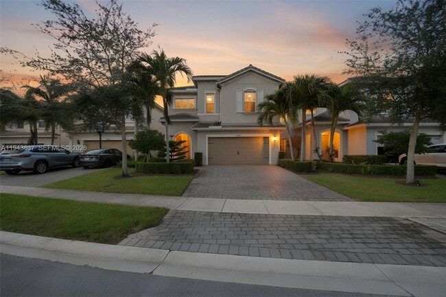 964 Banyan Dr in Hollywood, FL - Building Photo - Building Photo