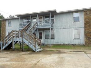 106-108 N Gallivan Ave in East Camden, AR - Building Photo - Building Photo