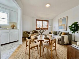 157-54-157-20 20th Rd in Queens, NY - Building Photo