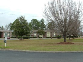 Pinewood Park Apartments