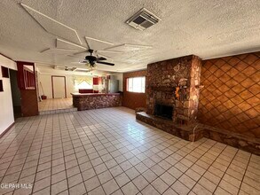 6912 5th St in Canutillo, TX - Building Photo - Building Photo